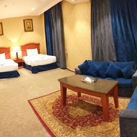 Qasr Al Khalij Hotel Riaad Buitenkant foto