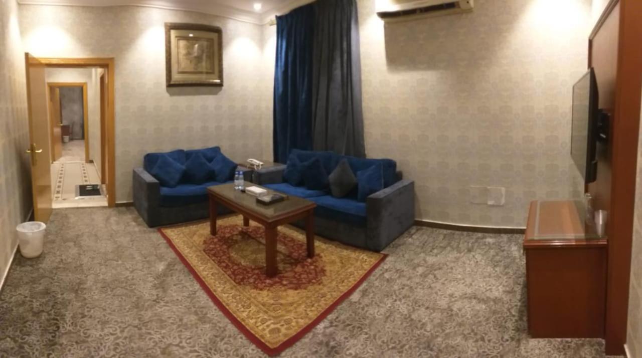 Qasr Al Khalij Hotel Riaad Buitenkant foto